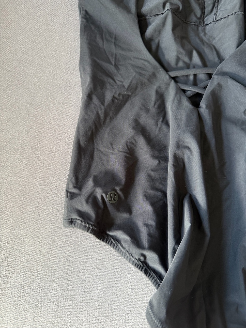 Lululemon Low Back Women’s Black Swimsuit Size 6 - Picture 3 of 5
